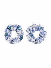 Load image into Gallery viewer, Blue Floral Hair Scrunchies
