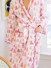 Load image into Gallery viewer, Pink Pagoda Short Classic Robe
