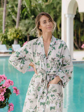 Load image into Gallery viewer, Tan Hummingbird Classic Robe
